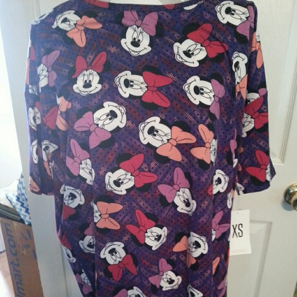 🔥 SALE🔥NWT, LULAROE DISNEY MINNIE IRMA